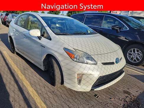 Used 2015 Toyota Prius Three FWD image 3