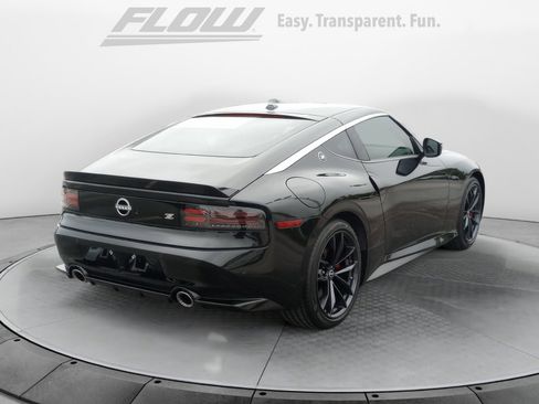 New 2025 Nissan Z Performance w/ Floor Mat Package image 6