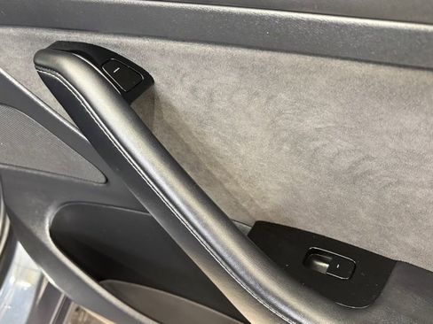 Used 2020 Tesla Model 3 Standard Range Plus image 25