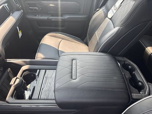 New 2026 RAM 3500 Limited AWD/4WD image 30