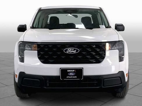 New 2025 Ford Maverick XL image 4