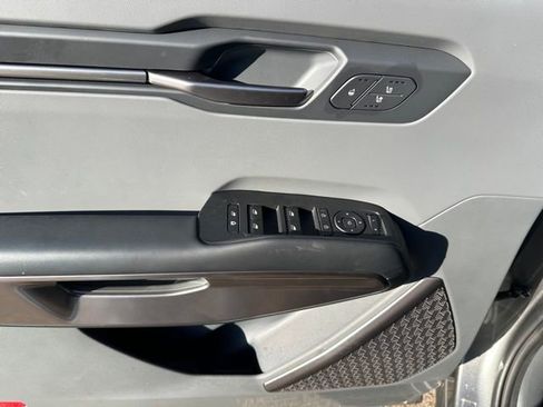 Used 2024 Kia EV9 Wind image 25