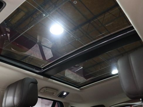 Used 2019 Land Rover Range Rover HSE image 64