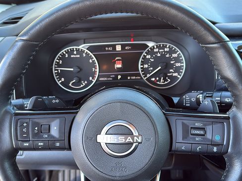 Certified 2022 Nissan Pathfinder SL image 9