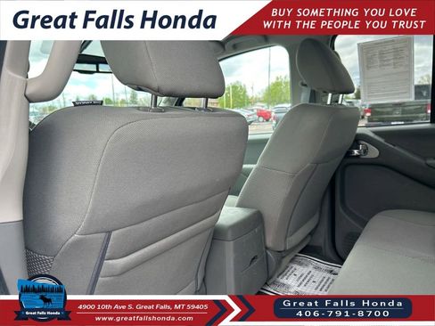 Used 2020 Nissan Frontier SV AWD/4WD image 19