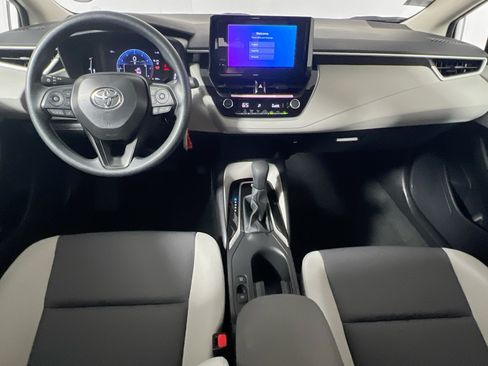 Used 2026 Toyota Corolla LE FWD image 28