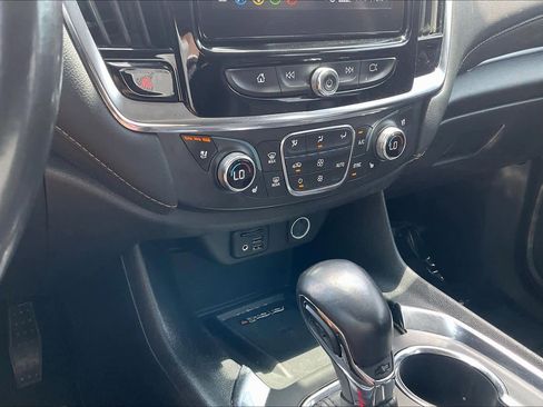 Used 2021 Chevrolet Traverse Premier w/ Redline Edition FWD image 32