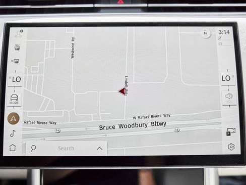 Used 2025 Land Rover Range Rover SE AWD/4WD image 65