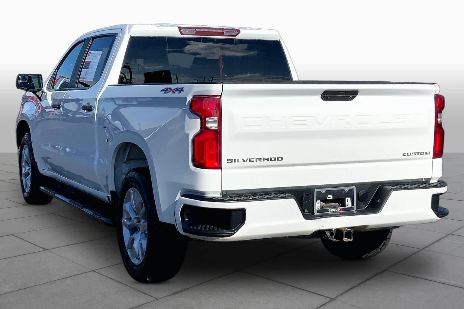 Used 2022 Chevrolet Silverado 1500 Custom AWD/4WD image 12