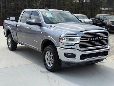 Used 2020 RAM 2500 Laramie AWD/4WD image 1