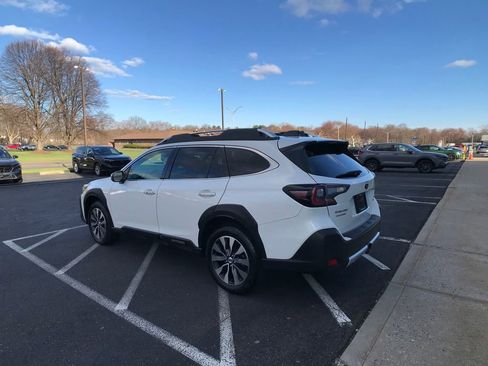 Used 2024 Subaru Outback Touring XT image 13
