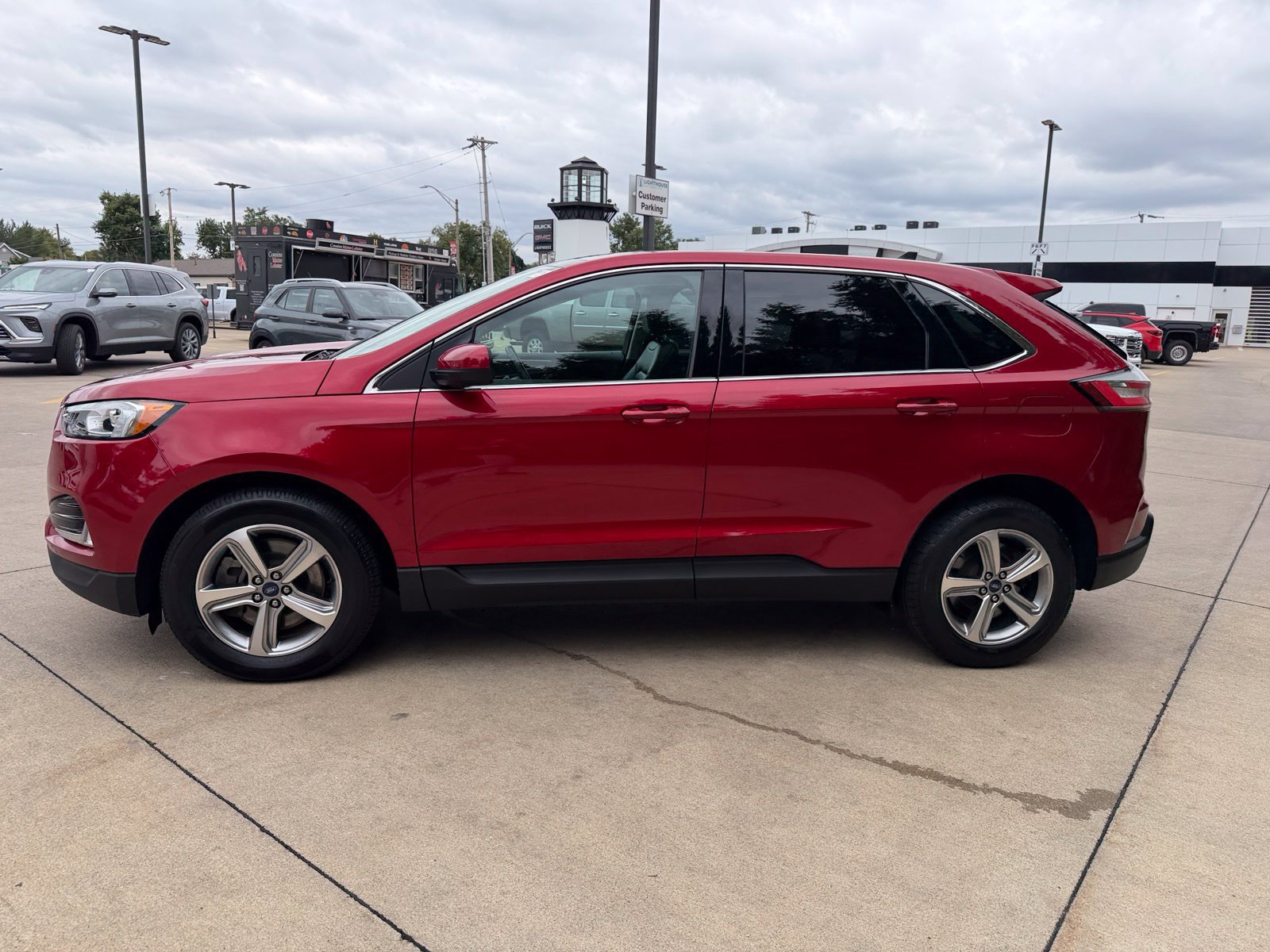 Used 2021 Ford Edge SEL w/ Convenience Package AWD/4WD image 8