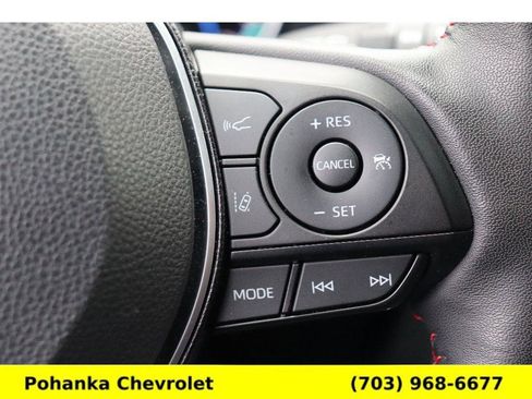 Used 2024 Toyota RAV4 SE image 12