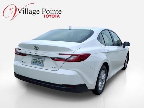 Used 2025 Toyota Camry LE FWD image 3