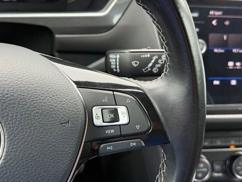 Used 2021 Volkswagen Tiguan SEL Premium R-Line AWD/4WD image 35