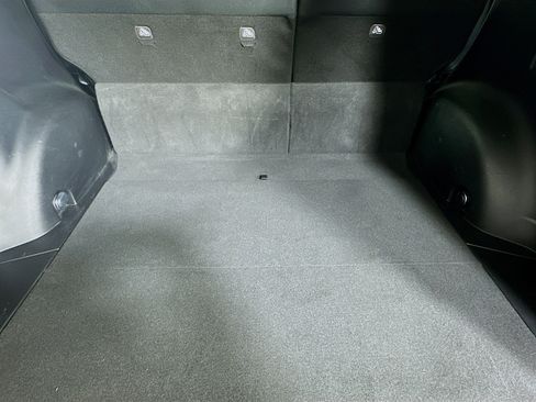 Used 2018 Toyota RAV4 XLE image 28