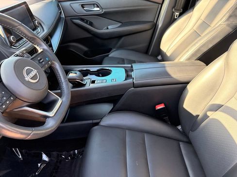 Certified 2022 Nissan Rogue SV w/ SV Premium Package FWD image 19