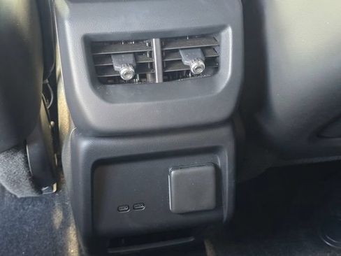 Used 2025 Cadillac Optiq Sport 1 AWD/4WD image 21