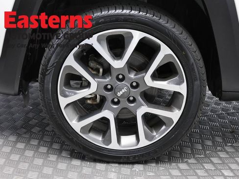 Used 2022 Jeep Renegade Limited w/ Sun, Sound & Wheels Group AWD/4WD image 33