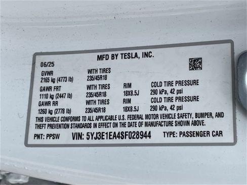 Used 2025 Tesla Model 3 Long Range image 34