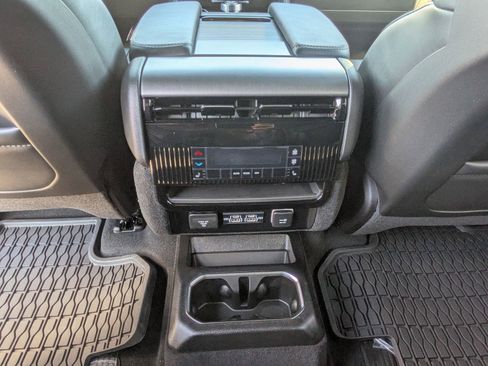 New 2026 Jeep Grand Wagoneer L Limited image 22