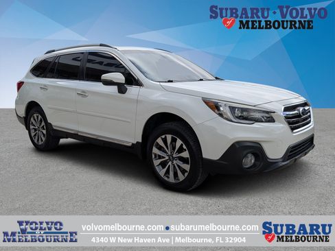 Used 2018 Subaru Outback 2.5i Touring w/ Popular Package #3 AWD/4WD image 1