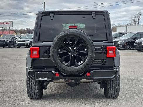 Used 2021 Jeep Wrangler Unlimited Sahara image 6