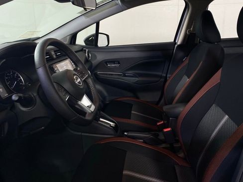 New 2025 Nissan Versa SR w/ Trunk Package FWD image 11