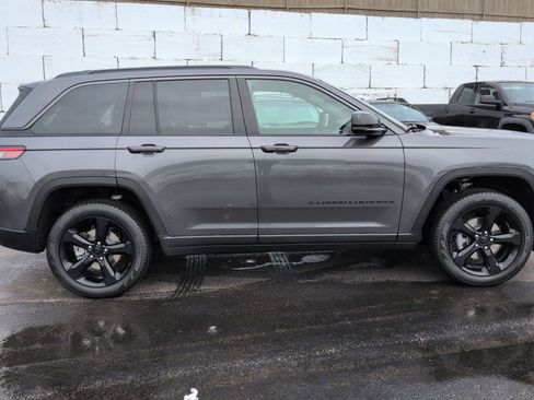 New 2026 Jeep Grand Cherokee Limited image 2