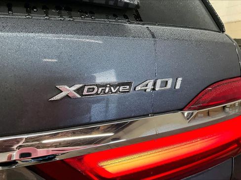 Used 2020 BMW X7 xDrive40i w/ Premium Package image 11