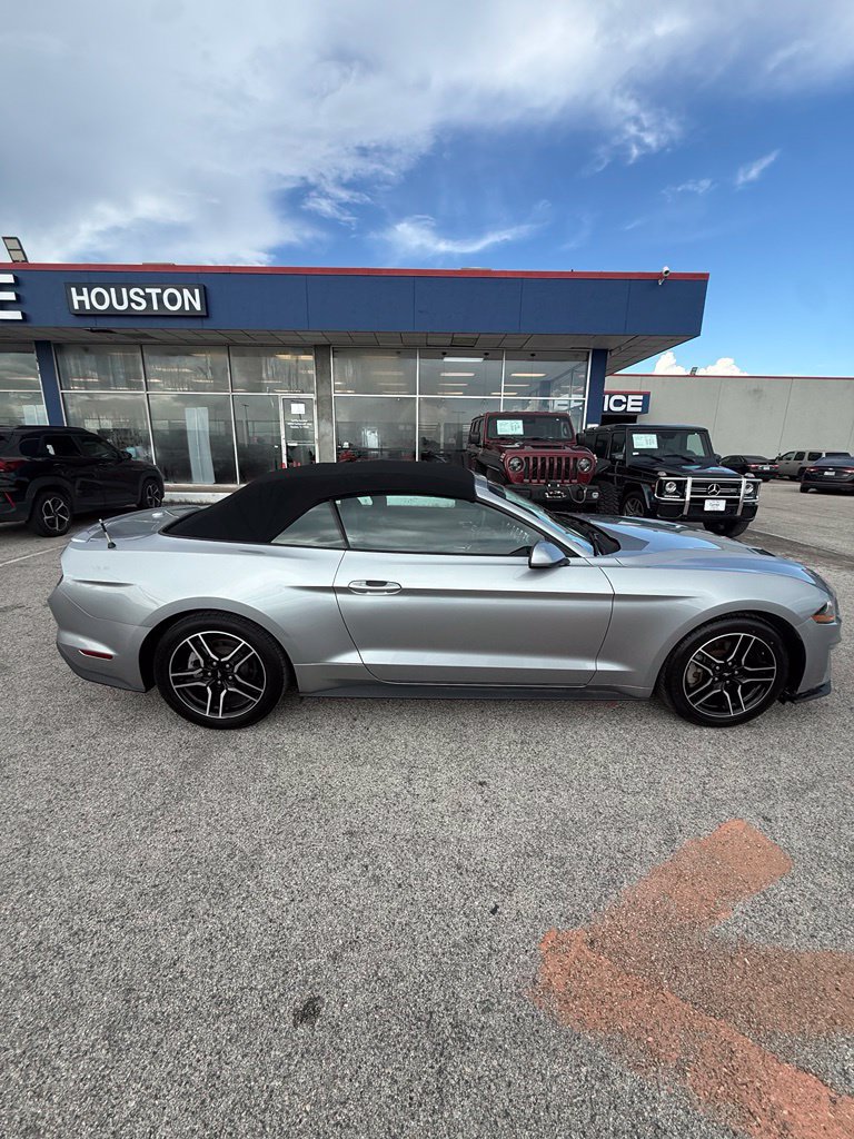 Used 2023 Ford Mustang Premium RWD image 8