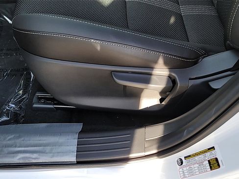 New 2025 MAZDA CX-50 AWD 2.5 S w/ Weather Package image 19