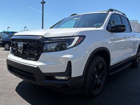 New 2026 Honda Ridgeline Black Edition image 7