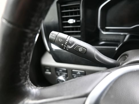 Used 2022 GMC Sierra 1500 Elevation image 36