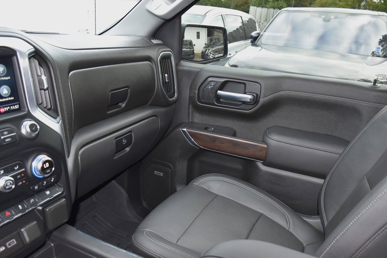 Used 2020 GMC Sierra 1500 SLT RWD image 25