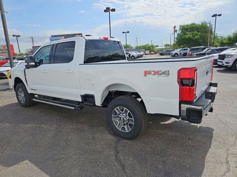 New 2026 Ford F250 Lariat w/ FX4 Off-Road Package AWD/4WD image 8