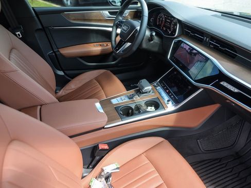 Used 2025 Audi A7 3.0T Premium Plus AWD/4WD image 31