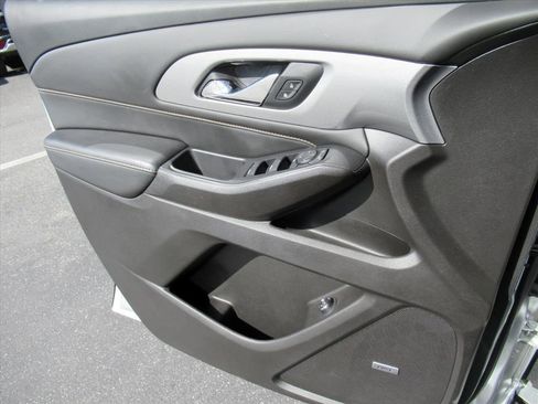 Certified 2021 Chevrolet Traverse RS image 27