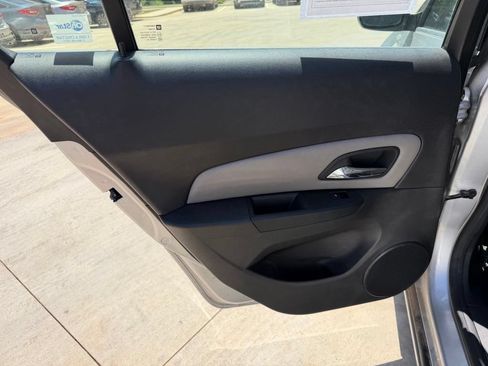 Used 2011 Chevrolet Cruze LS w/ Connectivity Package FWD image 12