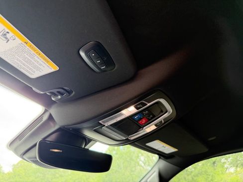 Used 2023 RAM 1500 Laramie w/ Off Road Group image 27