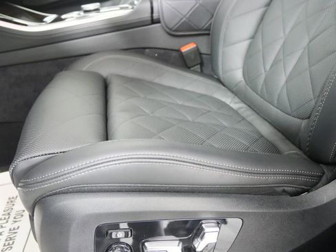 Certified 2026 BMW X5 xDrive40i AWD/4WD image 10