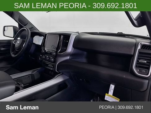 New 2026 RAM 1500 Express AWD/4WD image 26