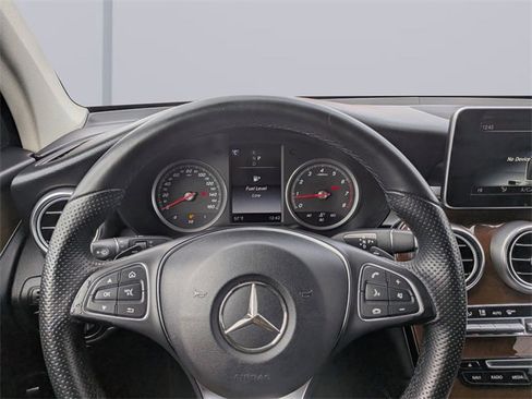 Used 2016 Mercedes-Benz GLC 300 image 29