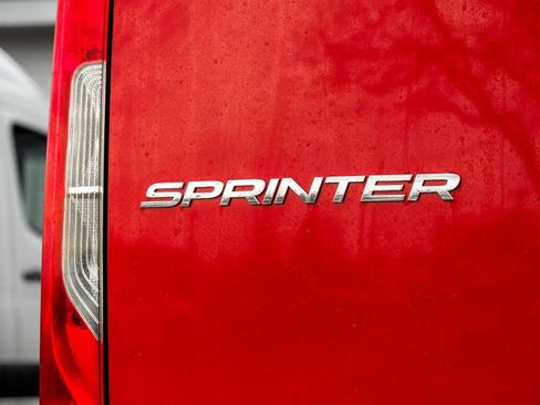 Used 2026 Mercedes-Benz Sprinter 2500 image 9