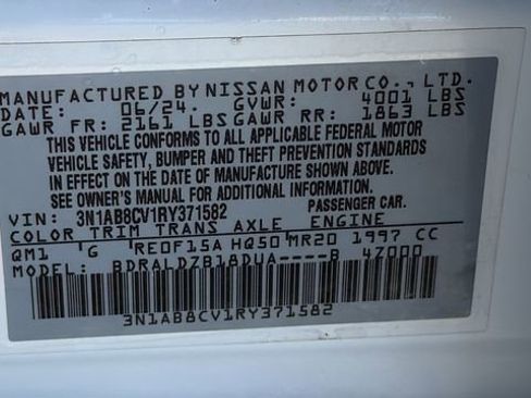 Used 2024 Nissan Sentra SV image 30