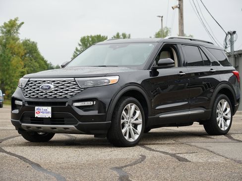 Used 2022 Ford Explorer Platinum image 8