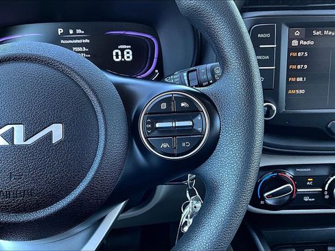 Used 2025 Kia Soul LX FWD image 20
