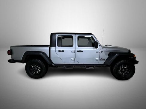 Used 2020 Jeep Gladiator Sport w/ Quick Order Package 24S AWD/4WD image 4