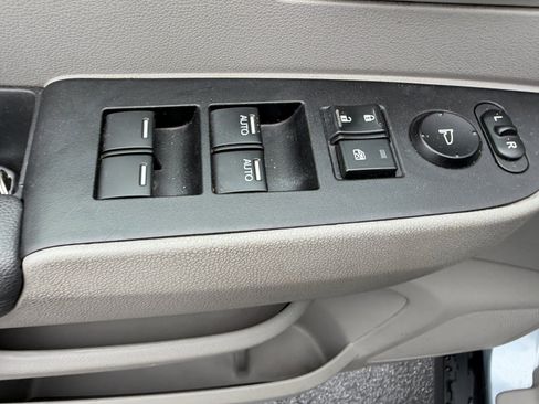 Used 2014 Honda Odyssey EX-L image 23