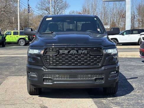 New 2026 RAM 1500 Express AWD/4WD image 29